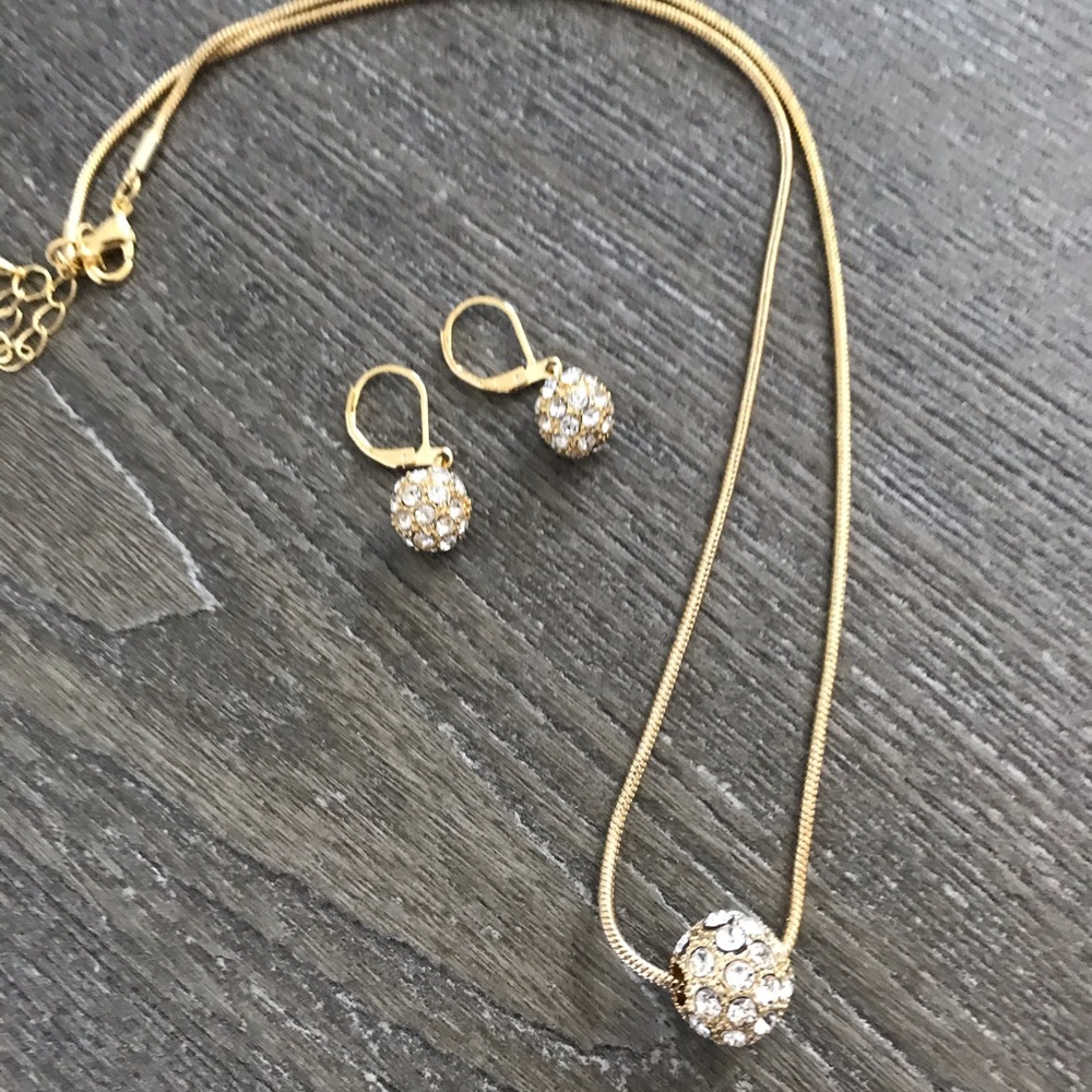 Swarovski Element ball fire necklace/earrings set